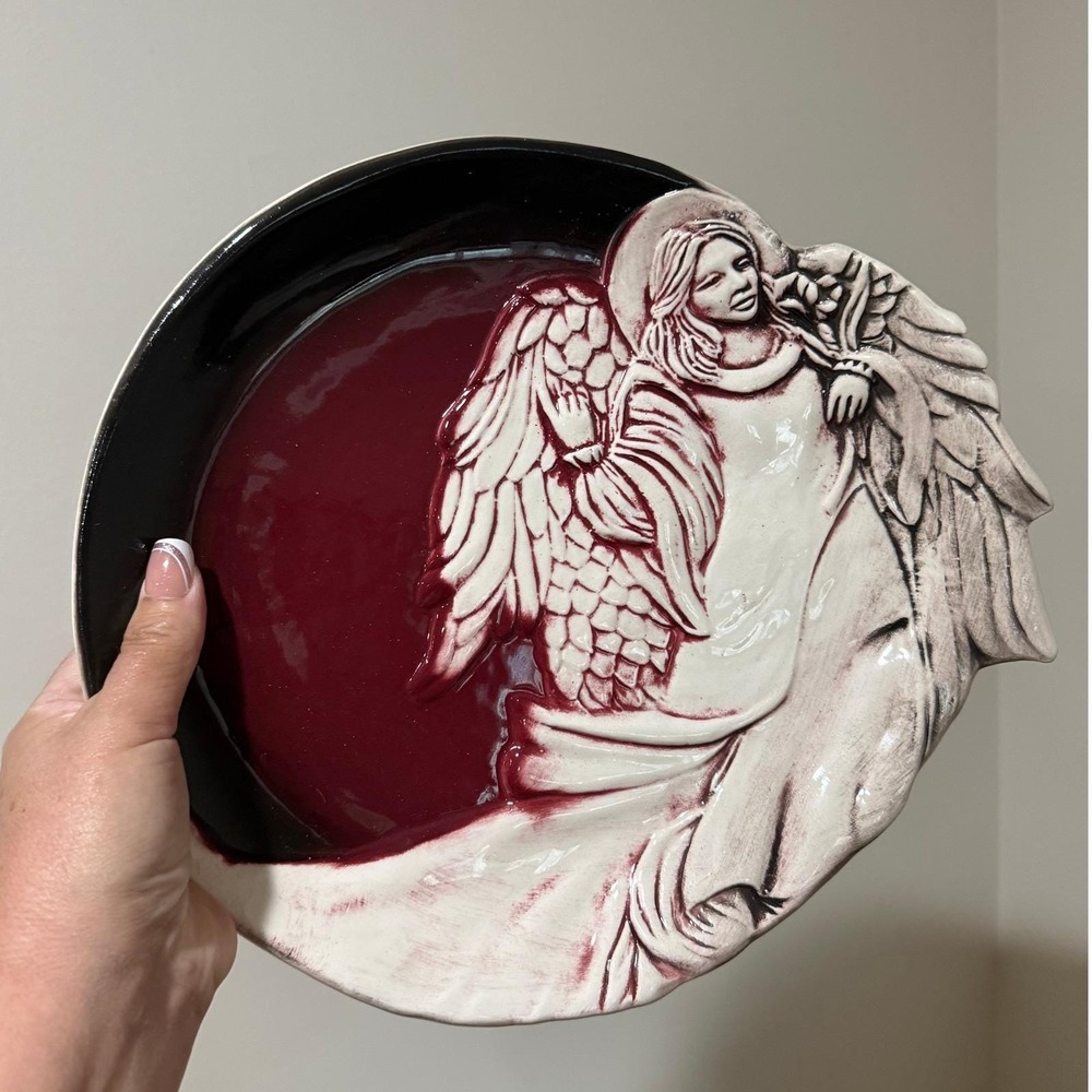 Flat Earth Clay Works Michael Schlyer‎ Angel Relief Bowl Crimson Black USA